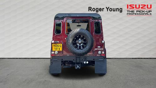 Land Rover Defender Photo autoimg-569c96c93e79469b33690ad2c1f4c5fe457abaab.jpg