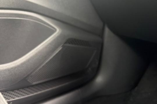 Volkswagen Polo Photo autoimg-569e6ee3b8cc97a8a5750b501a7be0f26e277f0d.jpg