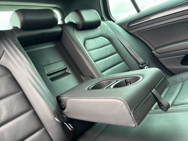 VOLKSWAGEN Golf Photo 24