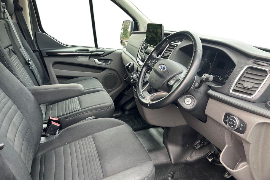 Used Ford TRANSIT CUSTOM LS22MGU 13