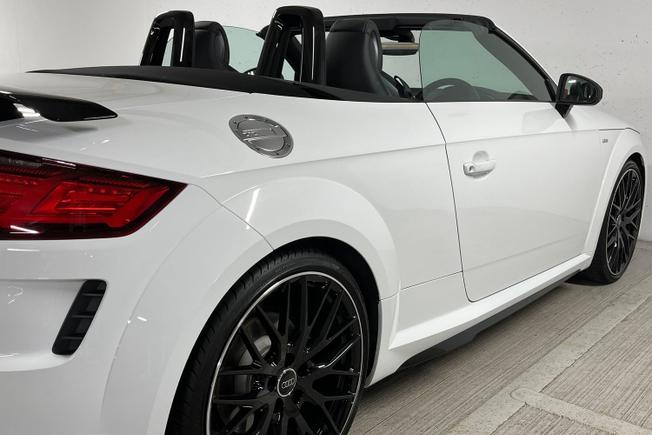 AUDI TT Photo 34