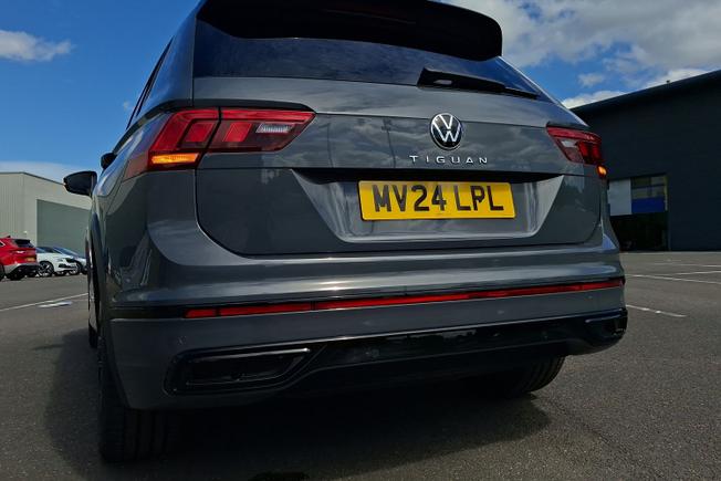 VOLKSWAGEN Tiguan Photo 37