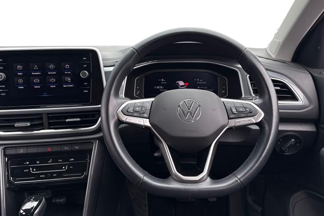 VOLKSWAGEN T-Roc Photo 11