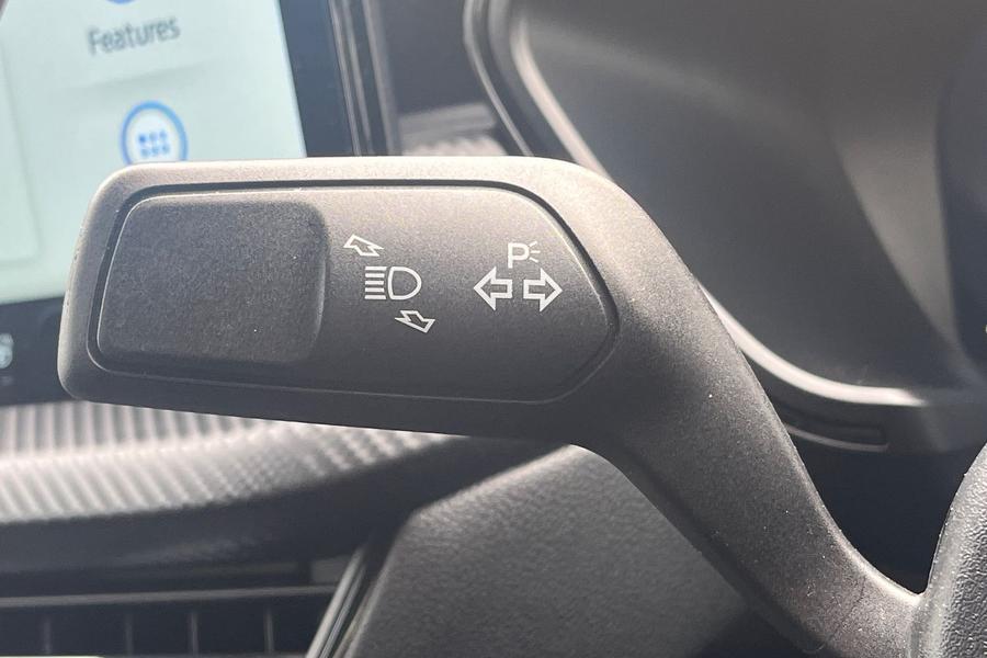 Ford Kuga Photo autoimg-56ad2bcf17e3fbbd6cb743b331d3990b8914f81a.jpg
