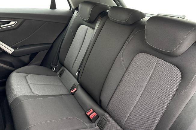 AUDI Q2 Photo 9