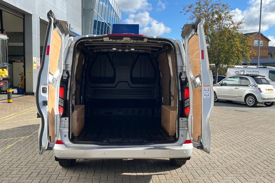 Ford TRANSIT CUSTOM Photo autoimg-56af6589a1a2dcaed2330771aa1dd1db338f1a33.jpg
