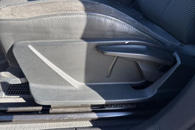Audi Q3 Photo 36