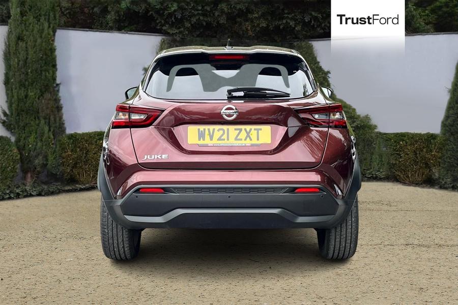 Nissan Juke Photo autoimg-56b0e1bca0e2393d0acd9ce296cfbce943faad0f.jpg