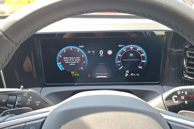VOLKSWAGEN Tiguan Photo 15