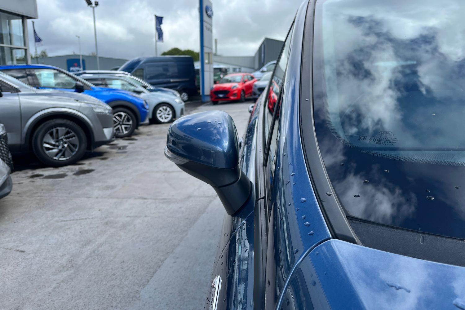 BMW 1 SERIES Photo 24