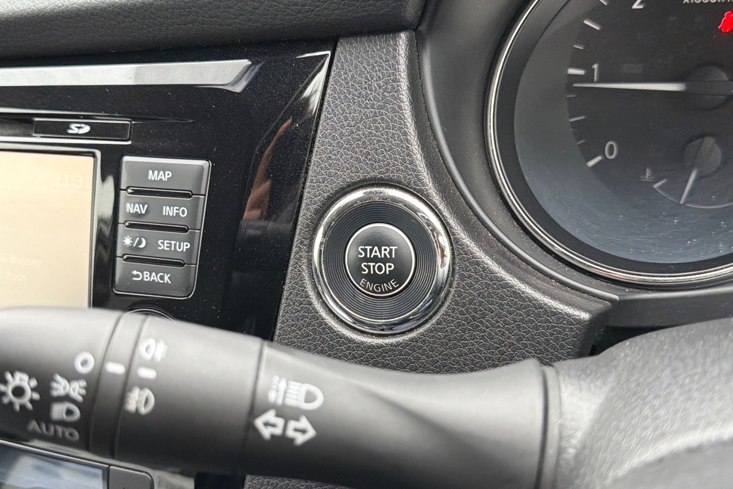 Nissan X-TRAIL Photo 34