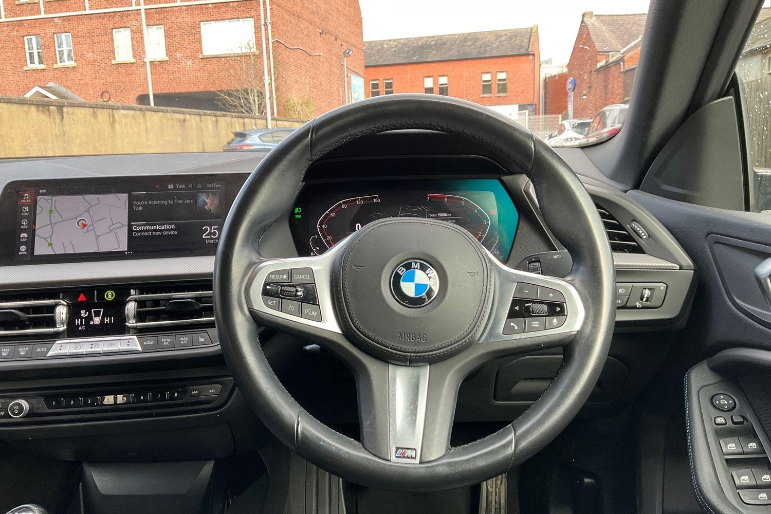 BMW 2 SERIES Photo 11