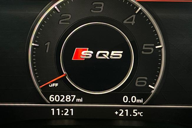 AUDI SQ5 Photo 15