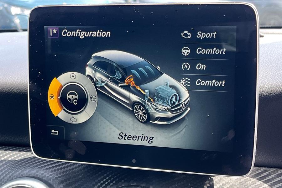 Mercedes-Benz A CLASS Photo autoimg-56c236185c04b2f6854032f7799ae7ddfdeb054e.jpg