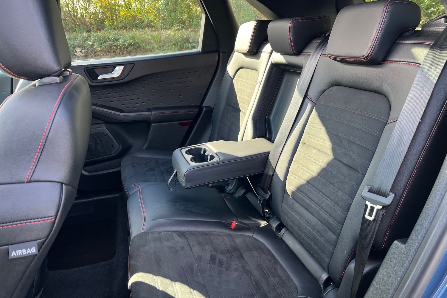 Ford KUGA Photo 34