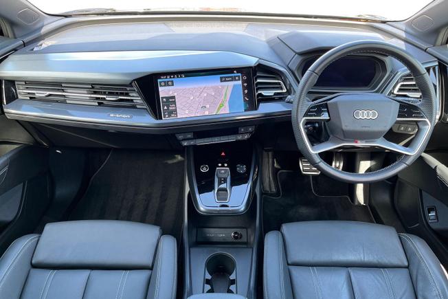 AUDI Q4 E-Tron Photo 10