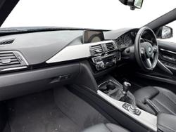 BMW 3 Series Photo 2