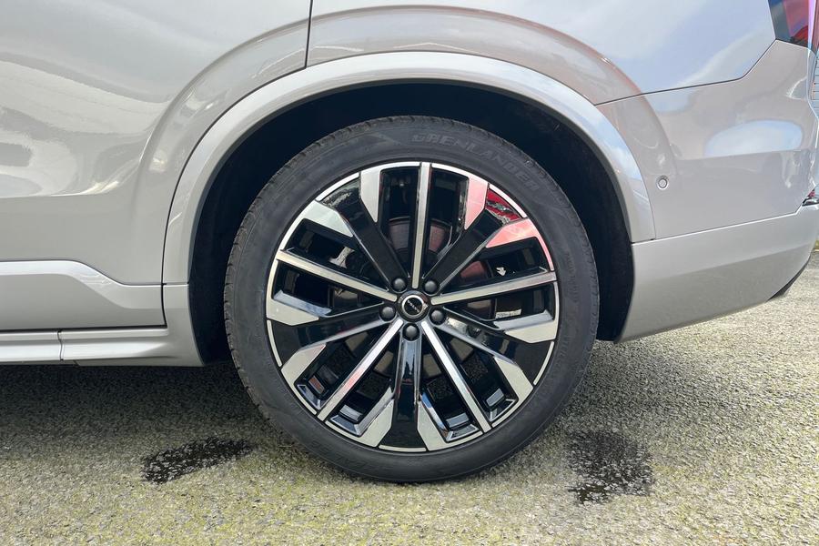 Volvo XC90 Photo autoimg-56c8a0138aebf82ac0d9cf37bbd3287cbe736036.jpg