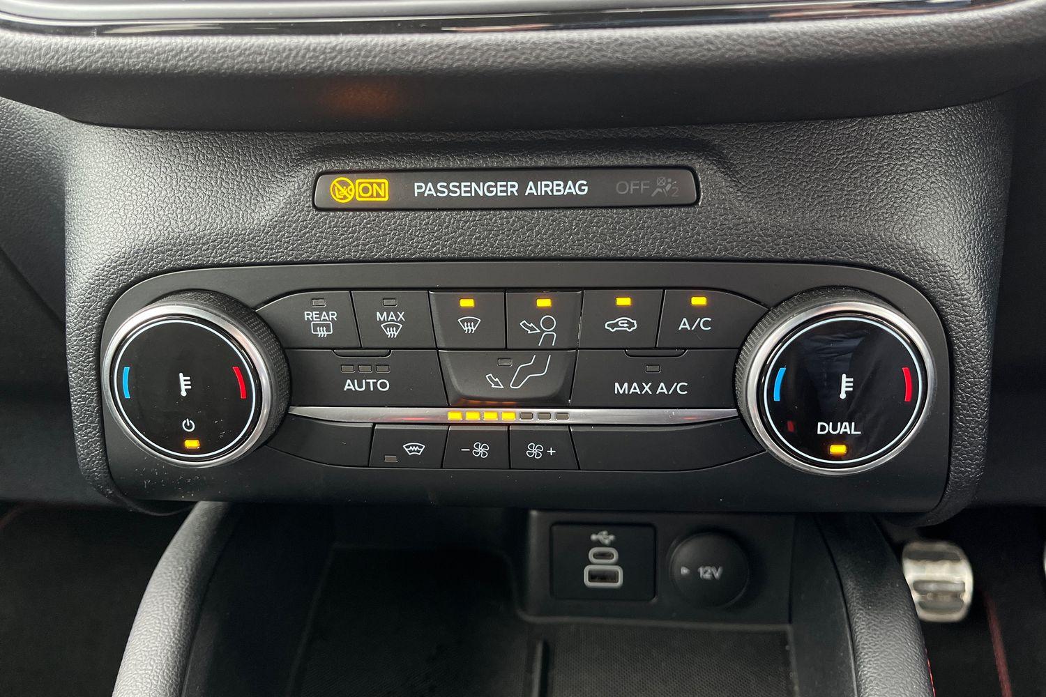 Ford Kuga Photo 27
