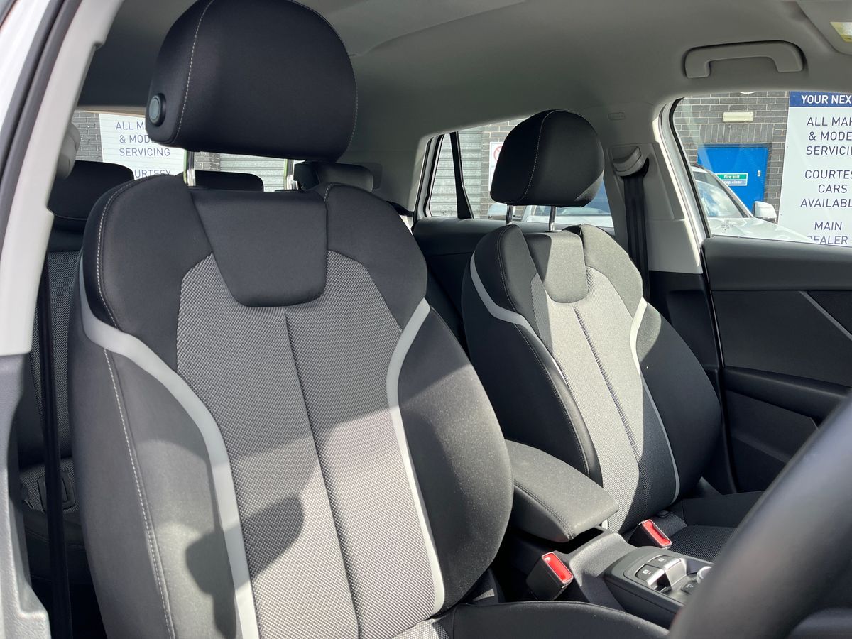 Audi Q2 Photo 25