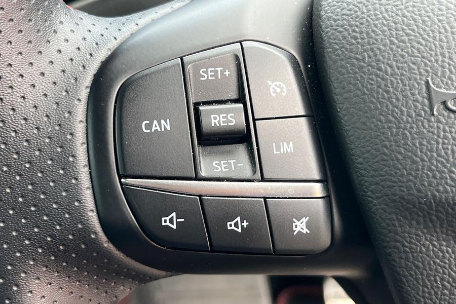 Ford Focus Photo autoimg-56cd6e4e5015960d8badaaf20c58fa22c41f4a89.jpg