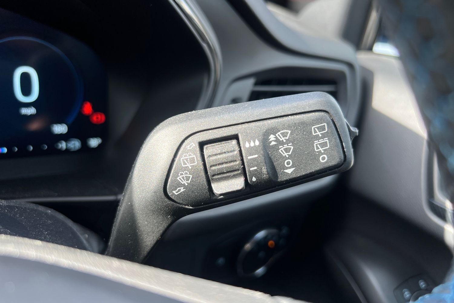 Ford FOCUS Photo 14