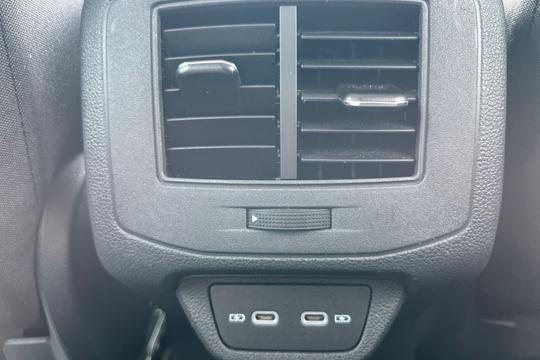 Volkswagen T-roc Photo autoimg-56d6ec29b8822f21a52eba9c1ea4449b82fc0ee2.jpg