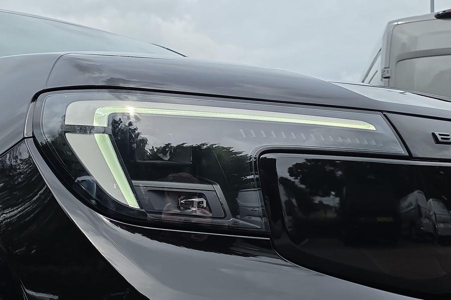 Ford Explorer Photo autoimg-56da6a5a21f2c6a09494dc6198b1055d296a15b8.jpg