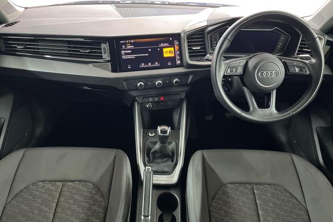 AUDI A1 Photo 11