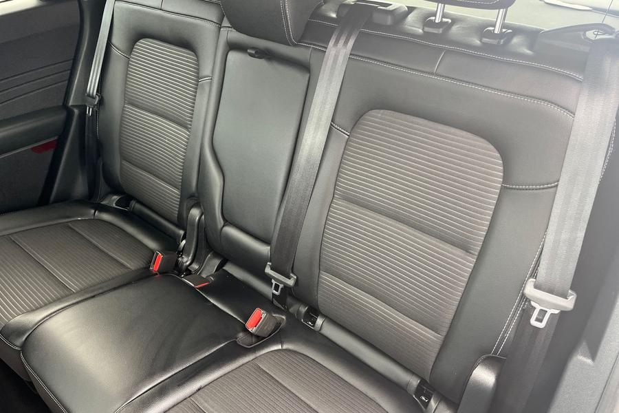 Ford KUGA Photo autoimg-56dbabc76f31ec585a27fbbddb3ff77e6fabb059.jpg