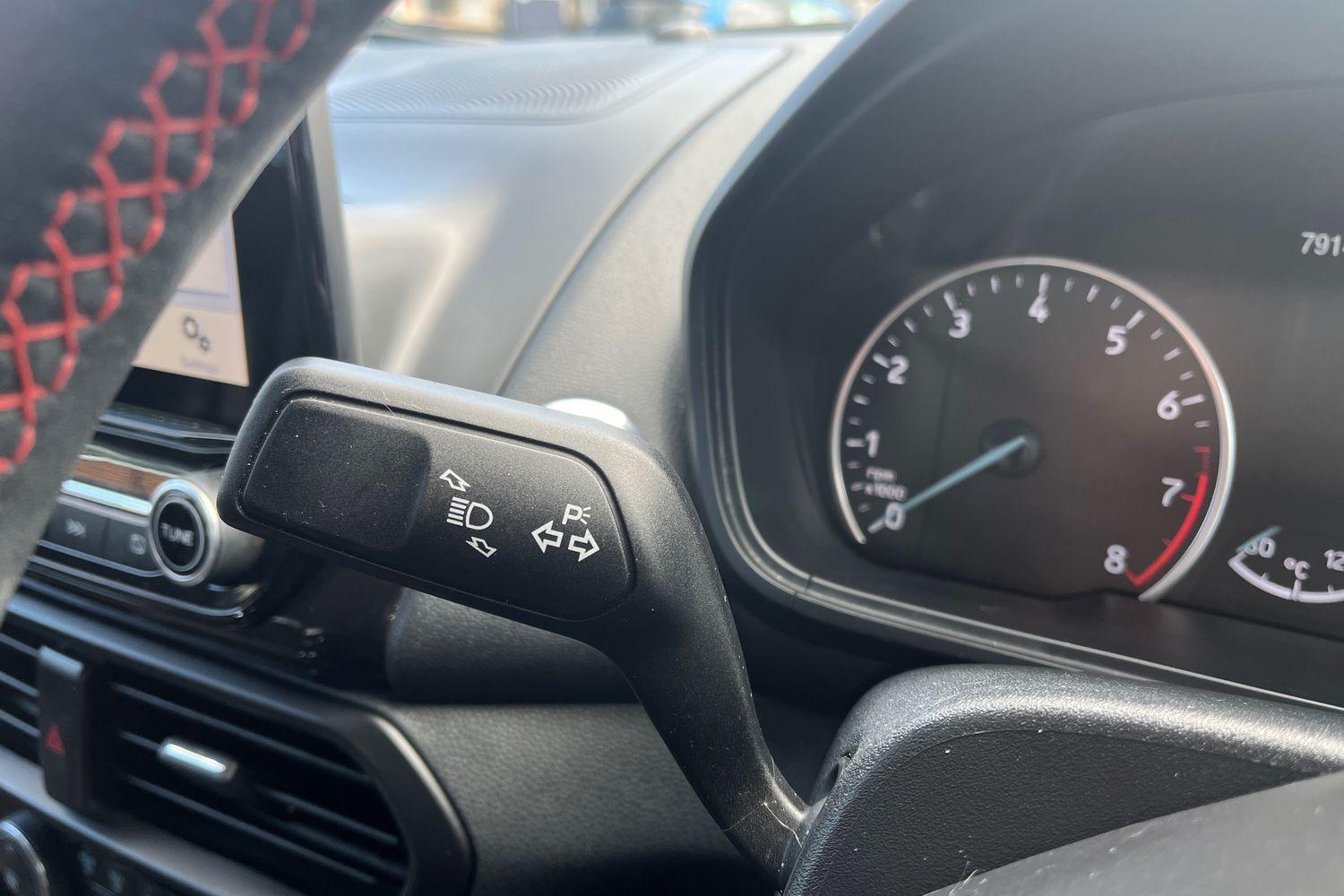 Ford ECOSPORT Photo 13