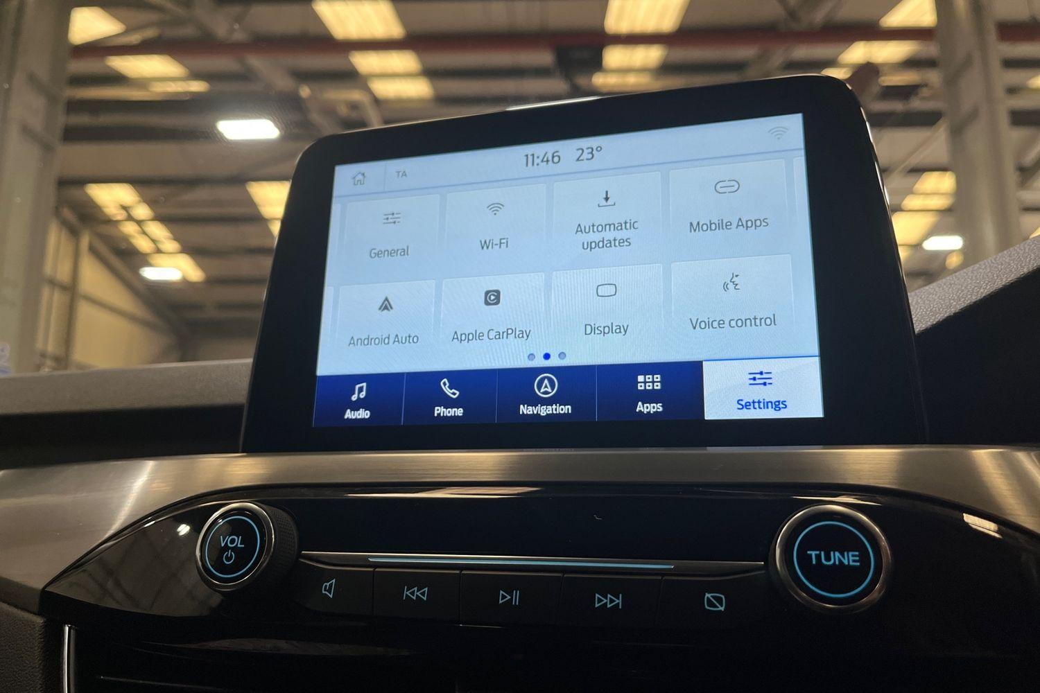 Ford KUGA Photo 35