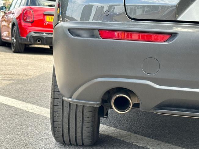 MAZDA Cx-30 Photo 32
