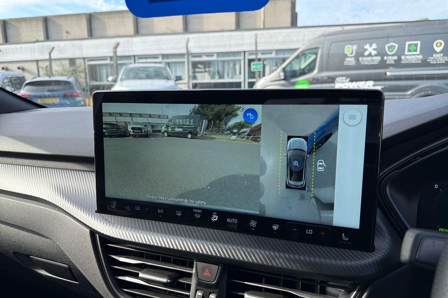 Ford Kuga Photo 36
