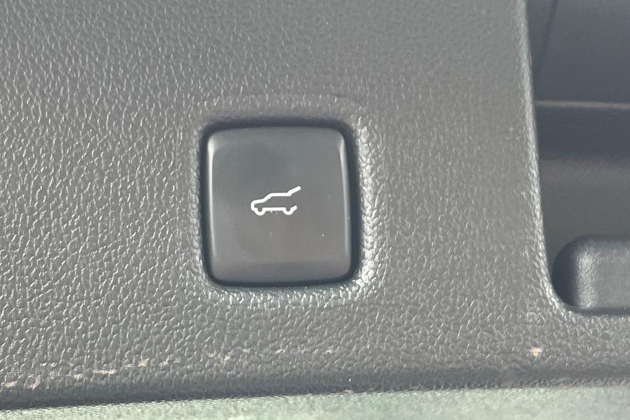 Ford Kuga Photo autoimg-56e0d808a24d2042bf51a4d98565ade2a529521f.jpg