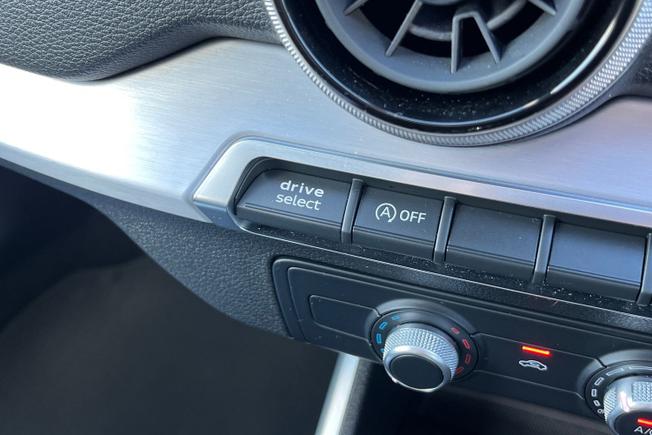 Audi Q2 Photo 37