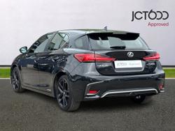 Lexus CT Photo 3