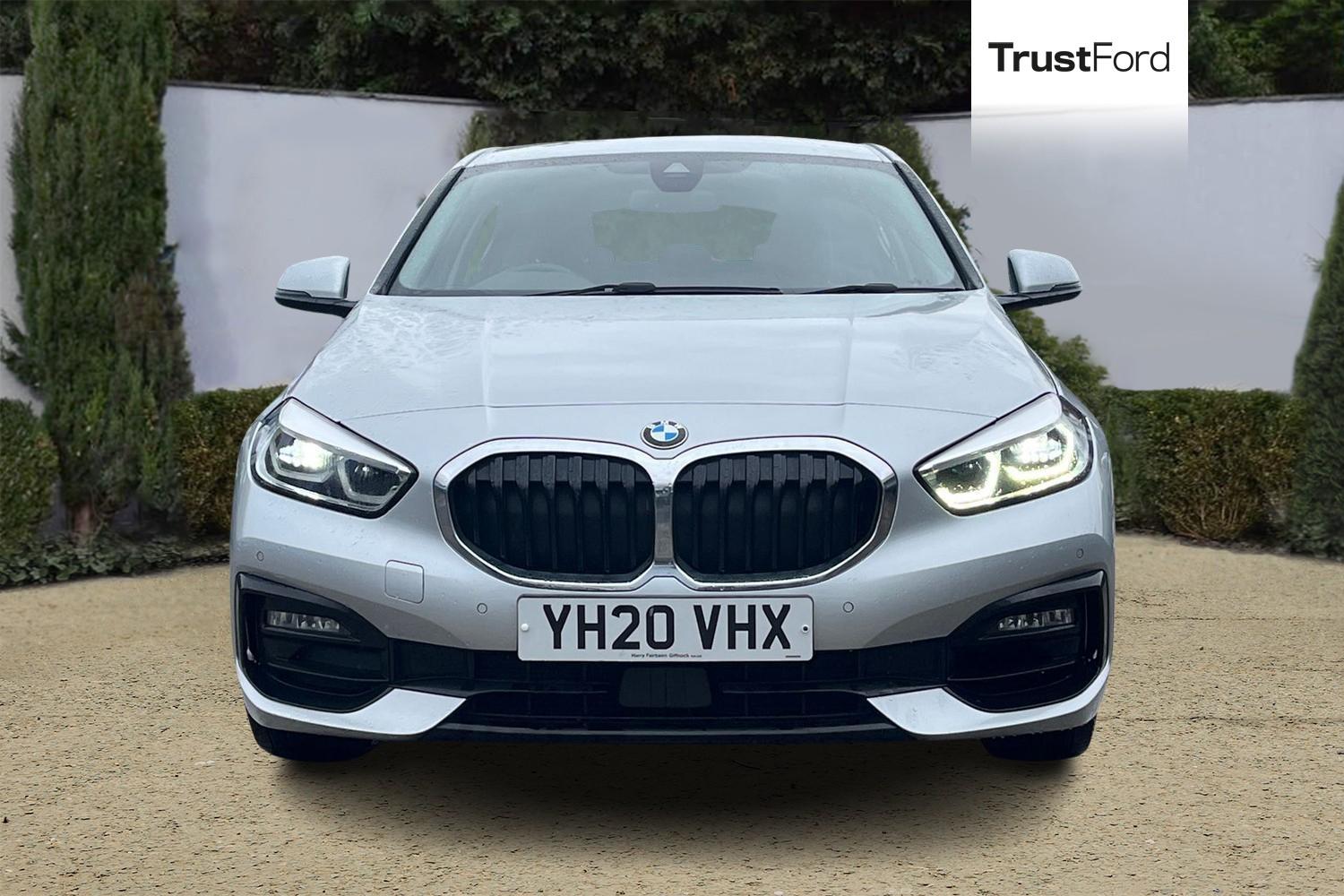 BMW 1 SERIES Photo 5