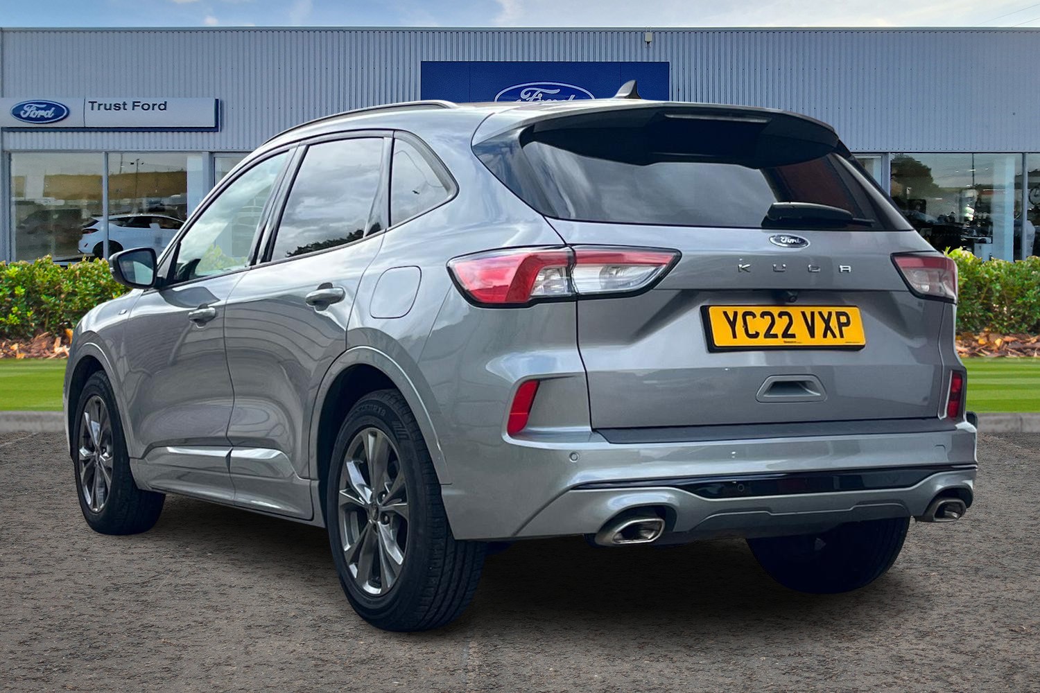 Ford KUGA Photo 1