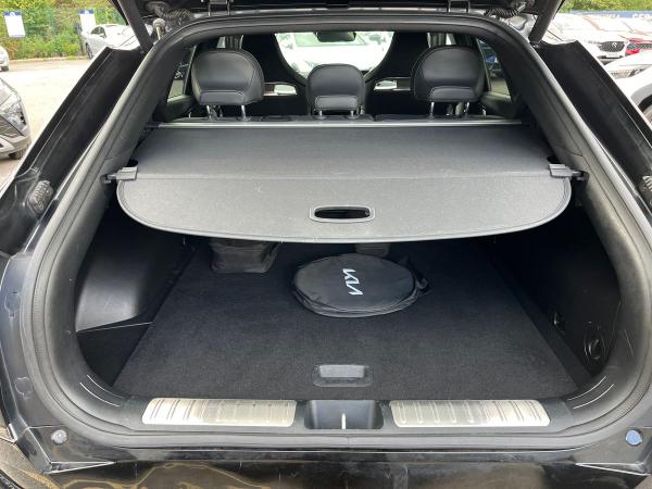 Kia EV6 Photo autoimg-56ed6018fe9821761089435b4f0ee6a86a586a8d.jpg