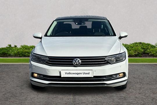 Volkswagen Passat Photo autoimg-56ee958e7be453fc7e53e0695eb4439d9242790f.jpg