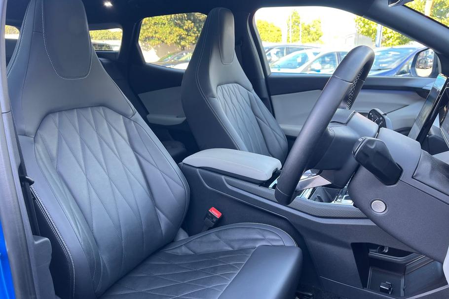 Used Ford EXPLORER 17