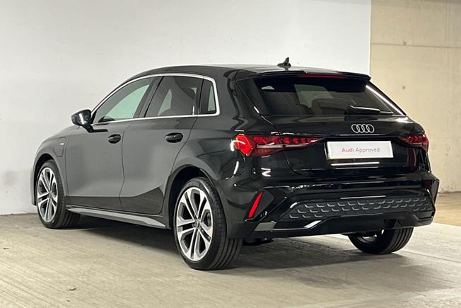 Audi A3 Photo 3