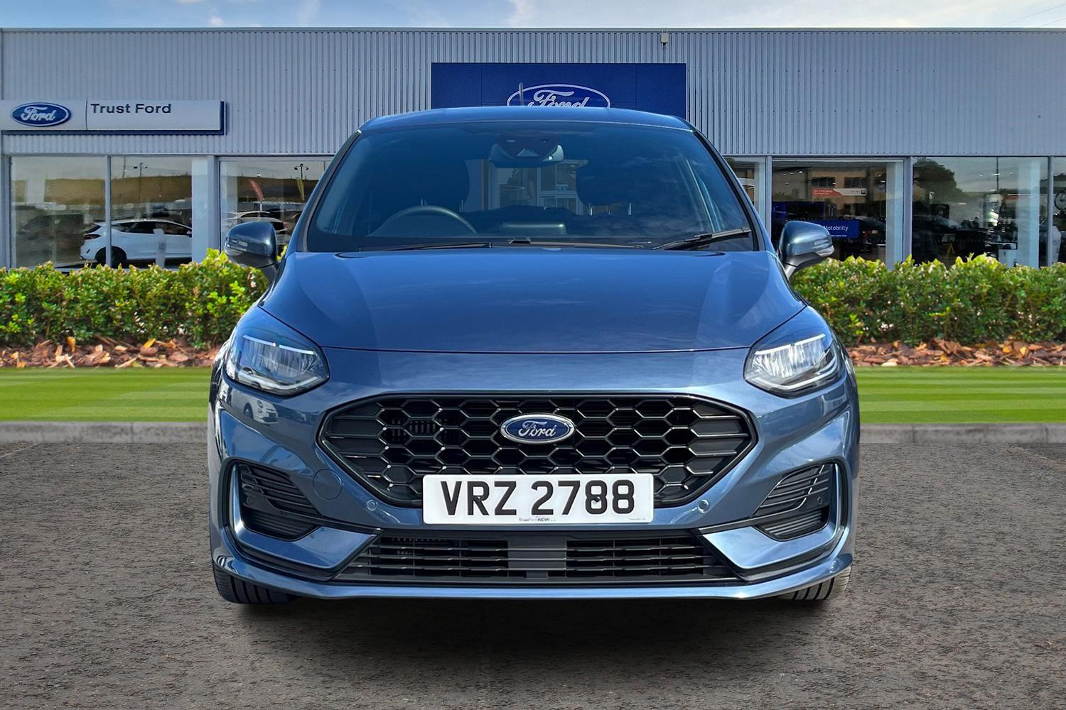 Ford FIESTA Photo 5