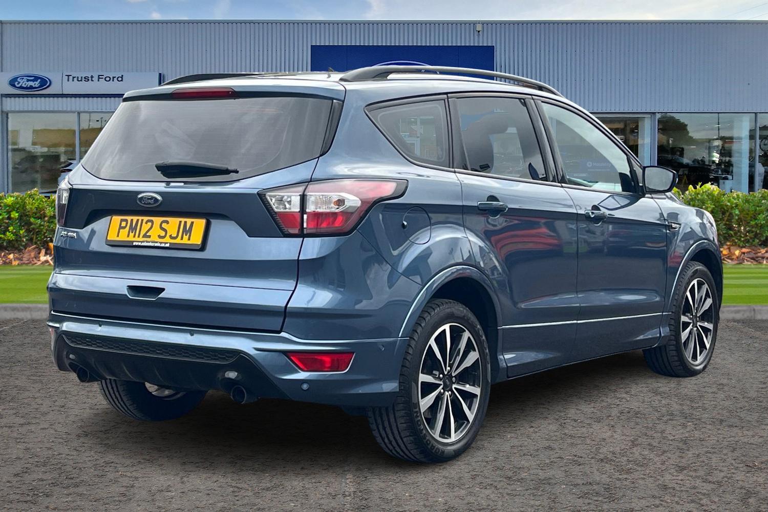 Ford KUGA Photo 3