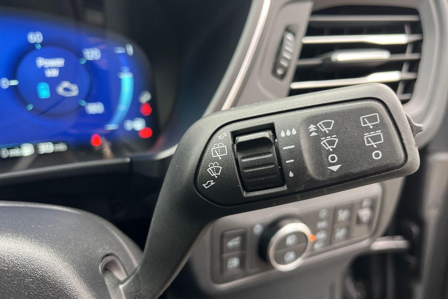 Ford Kuga Photo 14