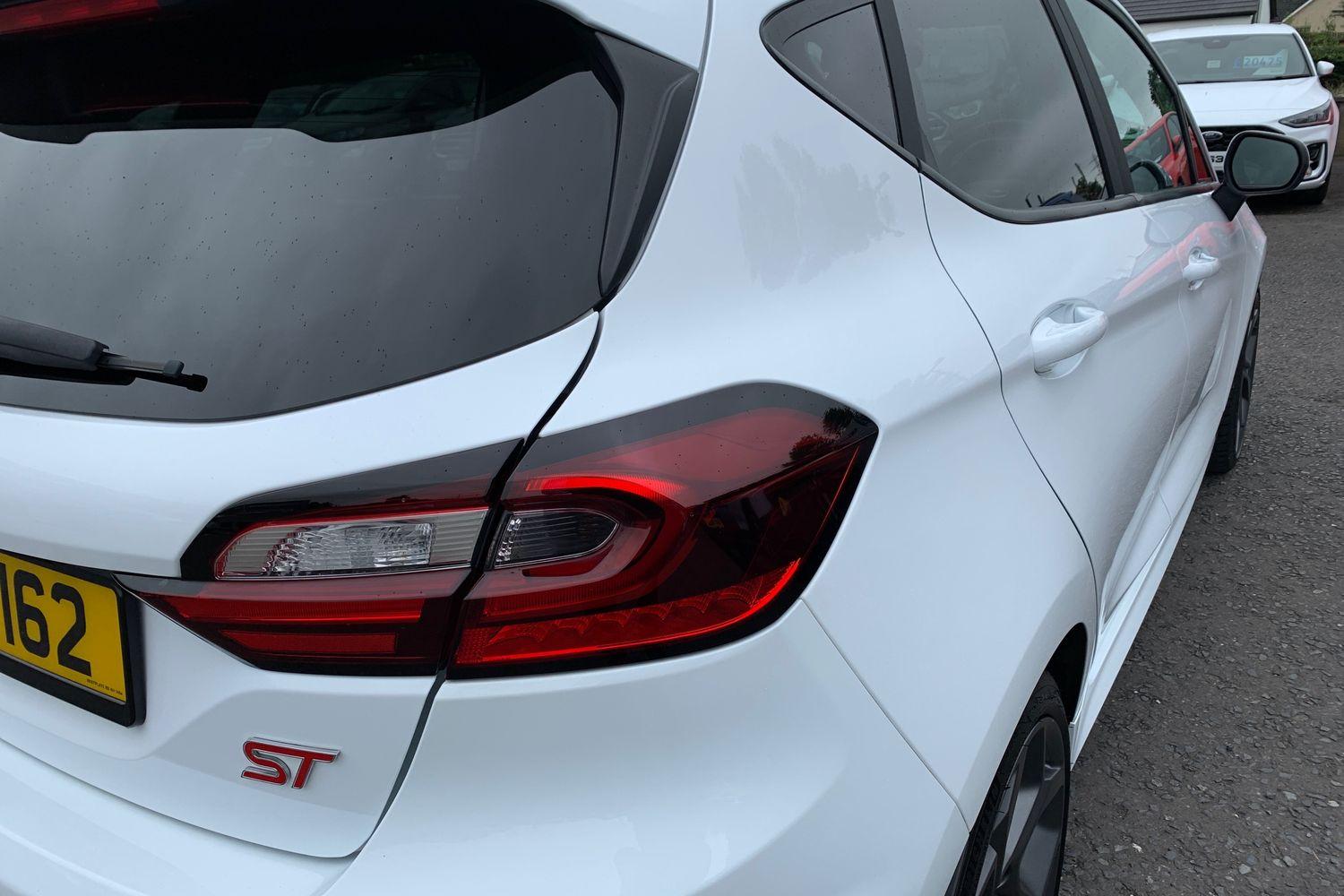 2023 Ford Fiesta 1.5T EcoBoost ST-3 in Frozen White with 24K + ££££'s Extras - vehicle photo 10 for sale on PureCar