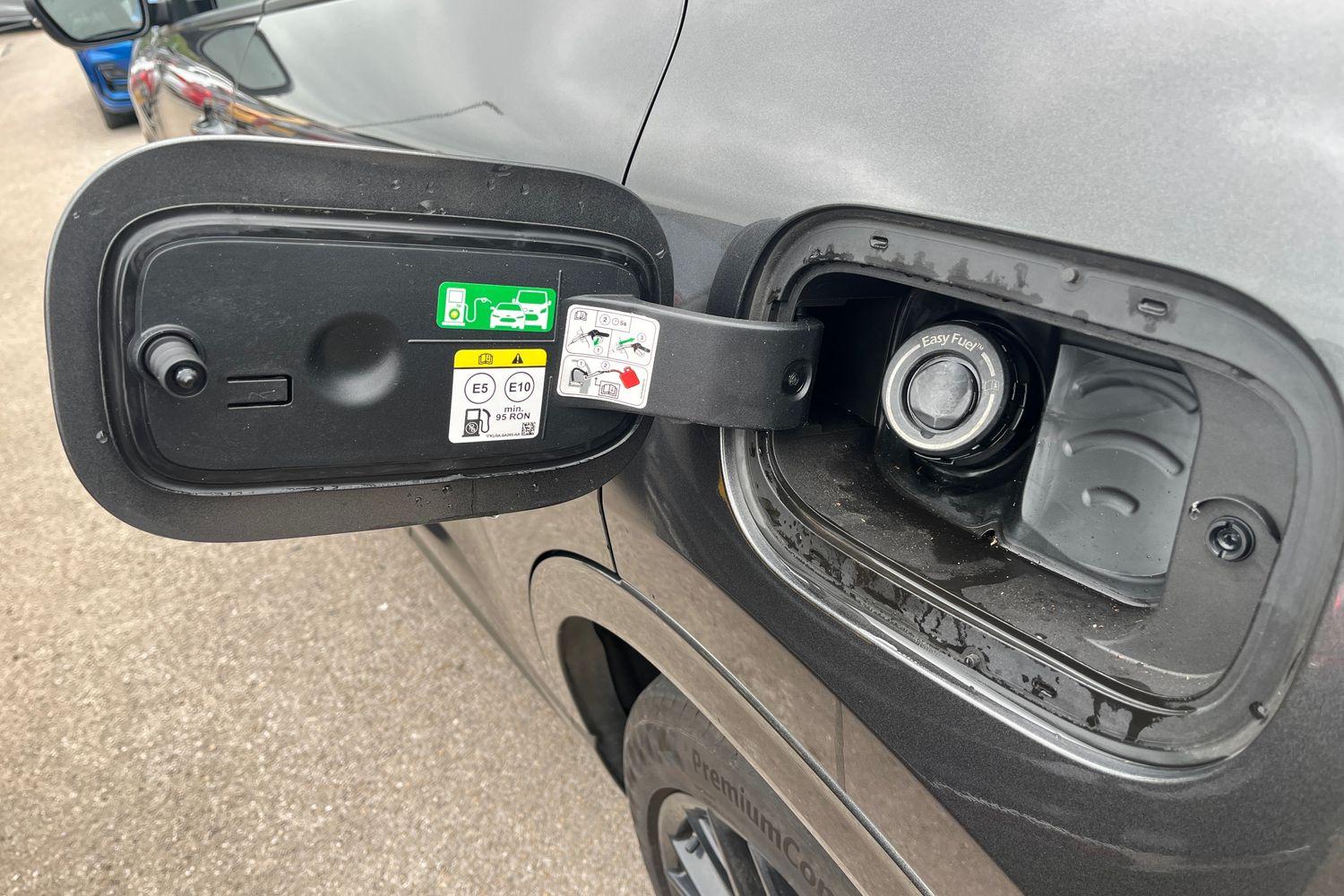 Ford Kuga Photo 31