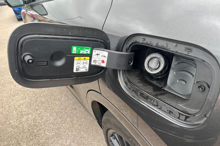 Ford Kuga Photo autoimg-5700577df957b741152dd558de73ca2f277d0558.jpg