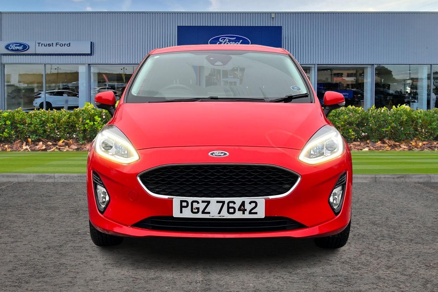 Ford FIESTA Photo 5